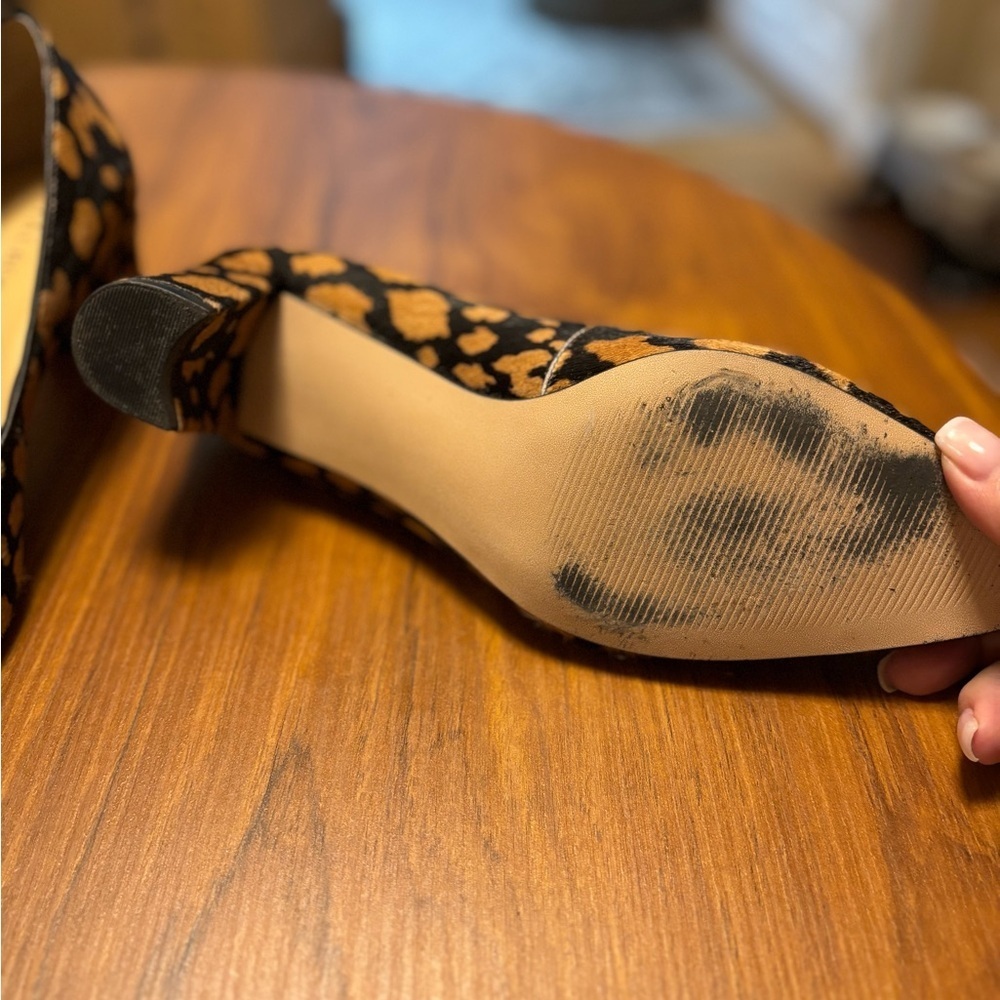 Talbots Black and Tan Patterned Heels - Picture 4 of 5
